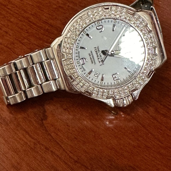 Women’s Tag Formal one with Diamond Bezel - Picture 5 of 7
